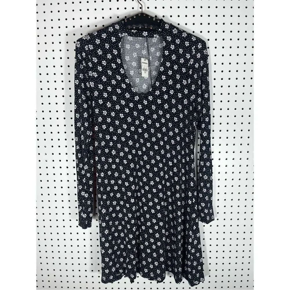 Express Daisy keyhole front dress size S